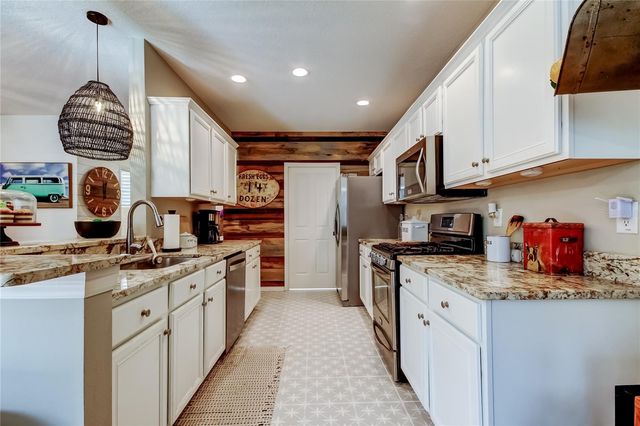 10019 BRADWELL PLACE, Tampa, FL 33626