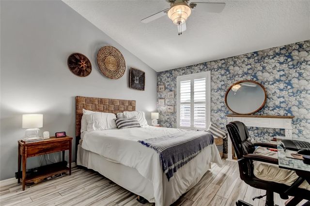 10019 BRADWELL PLACE, Tampa, FL 33626