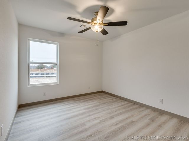 3381 E 153rd Street S, Bixby, OK 74008