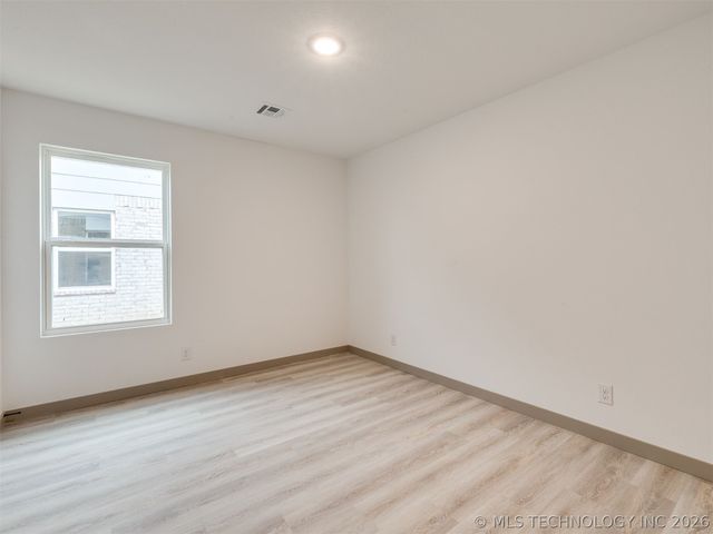 3381 E 153rd Street S, Bixby, OK 74008