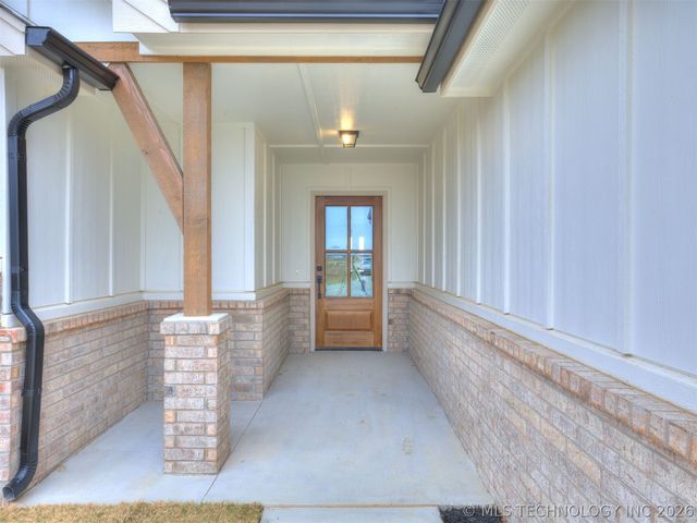 3381 E 153rd Street S, Bixby, OK 74008