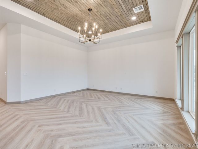 3381 E 153rd Street S, Bixby, OK 74008