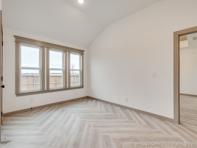 3381 E 153rd Street S, Bixby, OK 74008