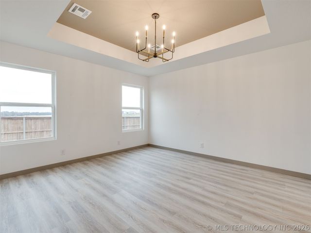 3381 E 153rd Street S, Bixby, OK 74008