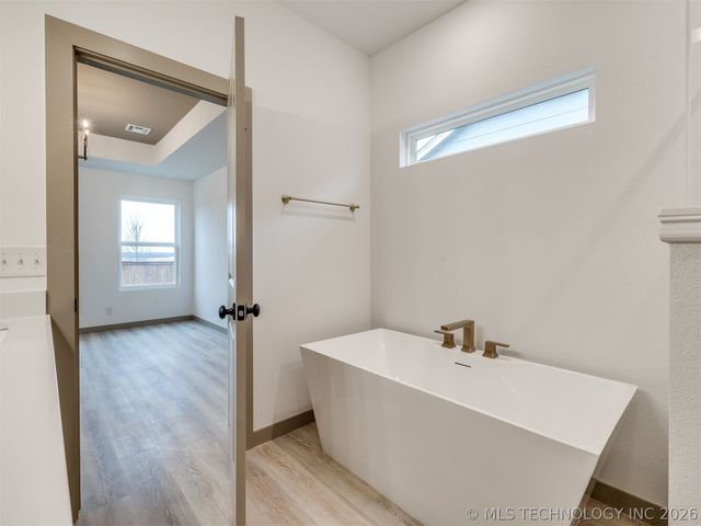 3381 E 153rd Street S, Bixby, OK 74008