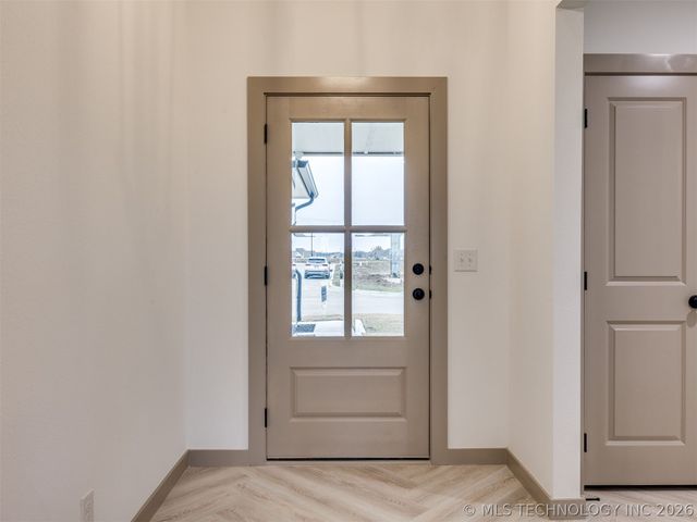 3381 E 153rd Street S, Bixby, OK 74008