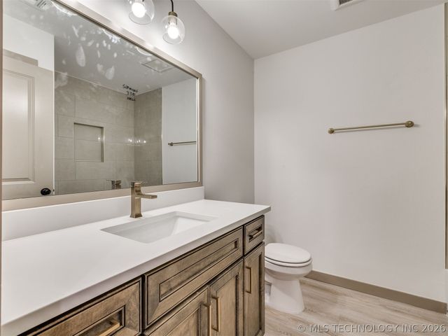 3381 E 153rd Street S, Bixby, OK 74008