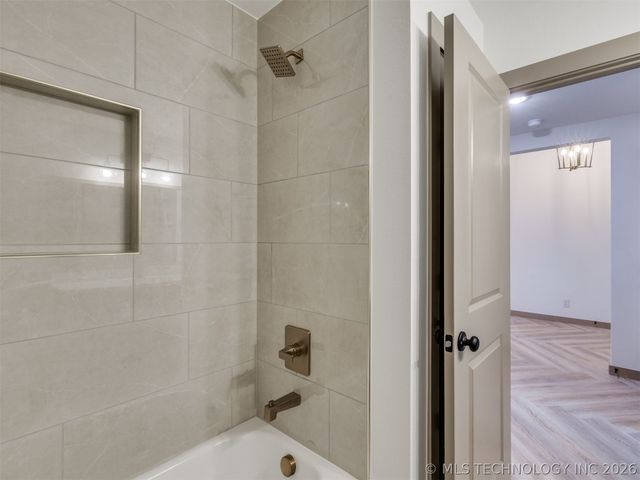 3381 E 153rd Street S, Bixby, OK 74008