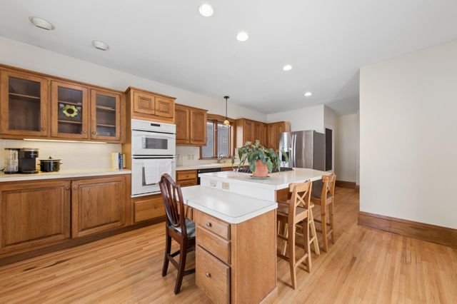 1739 Palace Avenue, Saint Paul, MN 55105