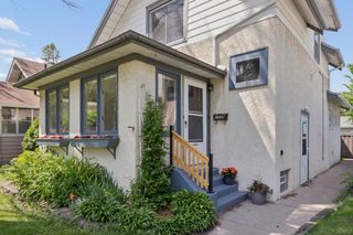 1739 Palace Avenue, Saint Paul, MN 55105
