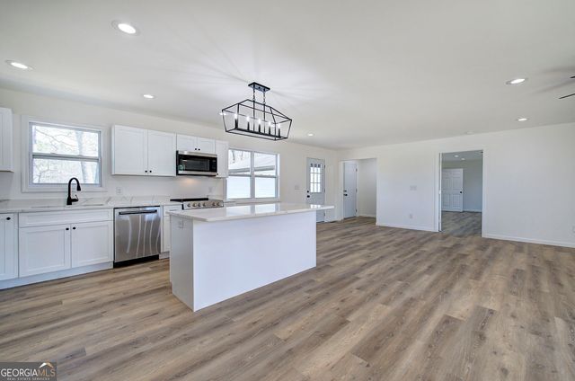 516 Baxter Road SE, Calhoun, GA 30701