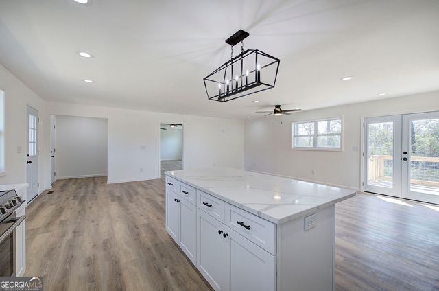 516 Baxter Road SE, Calhoun, GA 30701