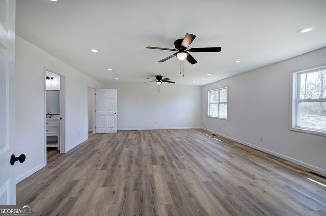 516 Baxter Road SE, Calhoun, GA 30701