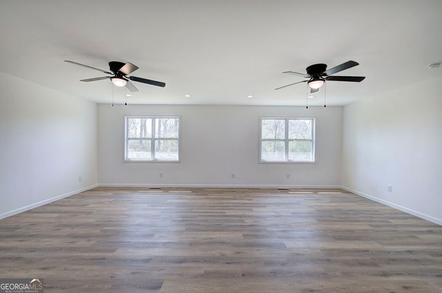 516 Baxter Road SE, Calhoun, GA 30701