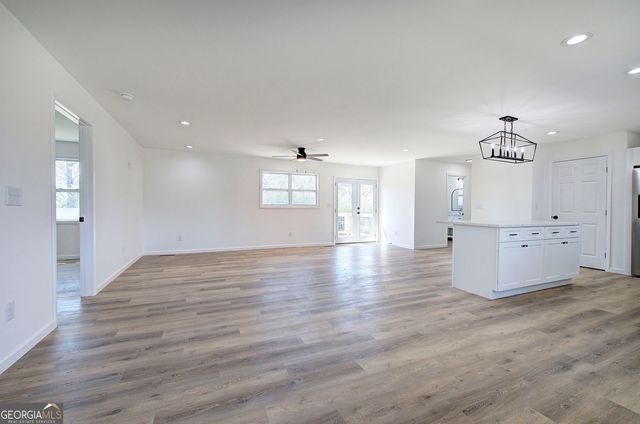 516 Baxter Road SE, Calhoun, GA 30701