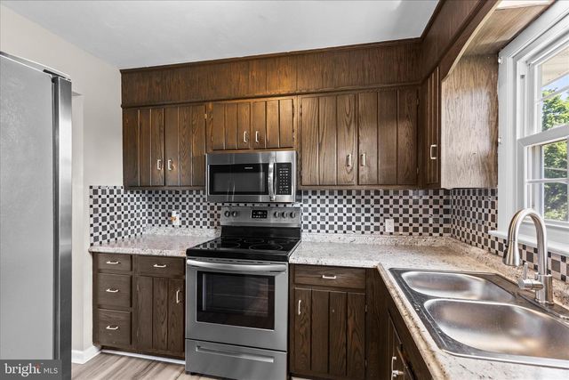 124 PARK HEIGHTS BLVD, Hanover, PA 17331