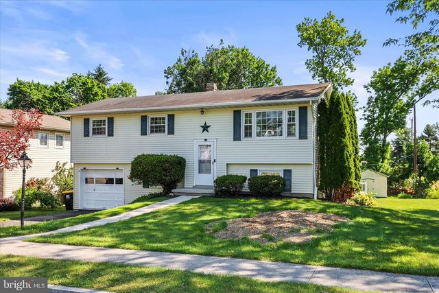 124 PARK HEIGHTS BLVD, Hanover, PA 17331
