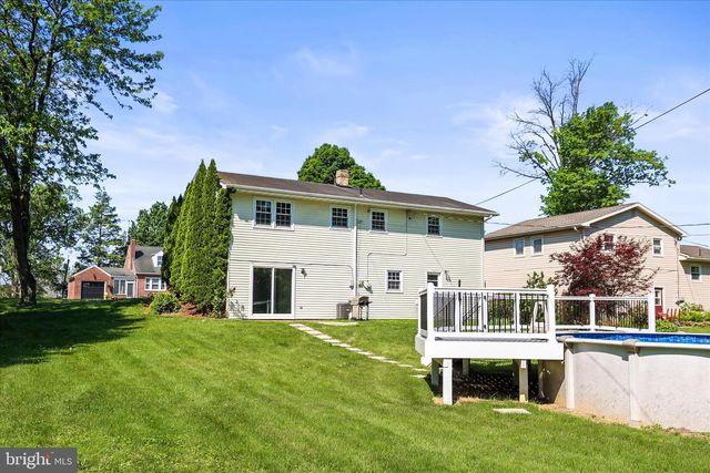 124 PARK HEIGHTS BLVD, Hanover, PA 17331