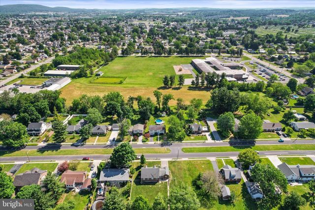 124 PARK HEIGHTS BLVD, Hanover, PA 17331
