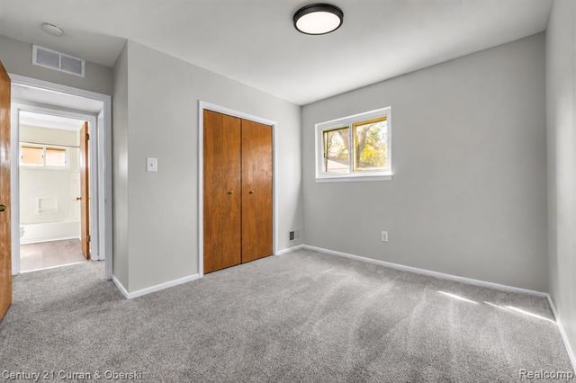 5938 Glenis Street, Taylor, MI 48180