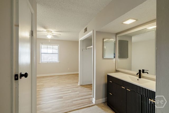 210 Appleby Drive 115, Athens, GA 30605