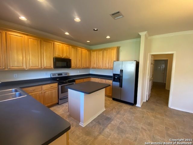 2007 Walsbrook, San Antonio, TX 78260