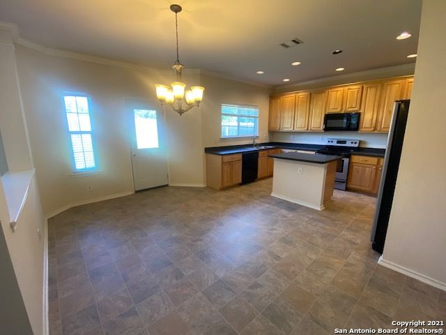 2007 Walsbrook, San Antonio, TX 78260