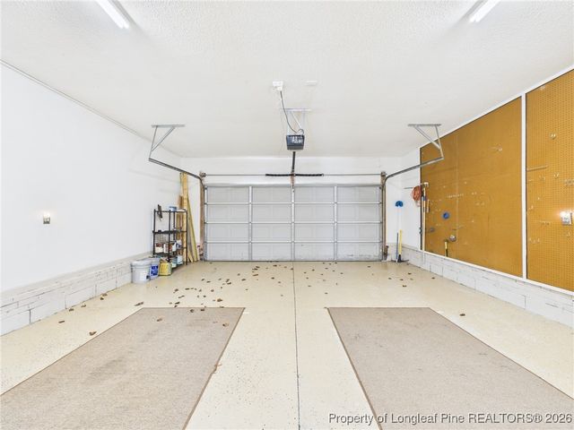 4422 Rose Meadow Drive, Hope Mills, NC 28348