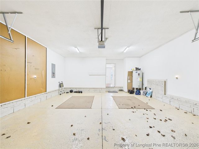 4422 Rose Meadow Drive, Hope Mills, NC 28348