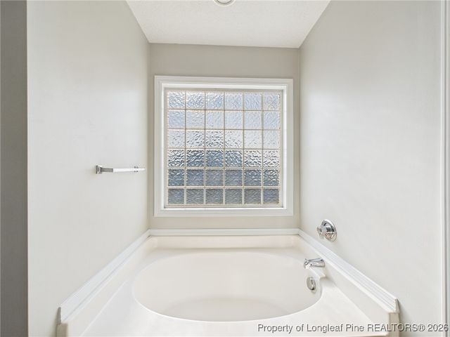 4422 Rose Meadow Drive, Hope Mills, NC 28348