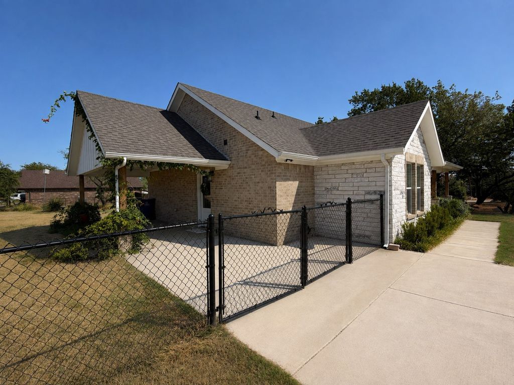 5546 Mesa Loop, Granbury, TX 76048 — photo 4