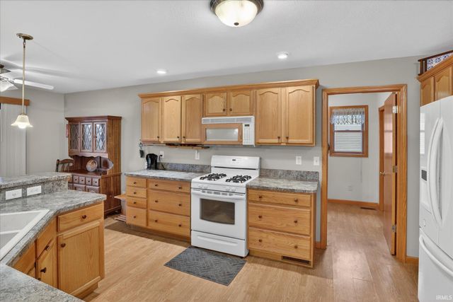 2412 Redspire Boulevard, Goshen, IN 46526