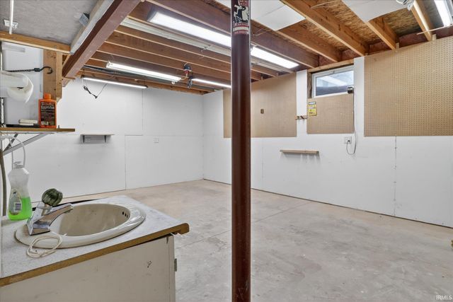 2412 Redspire Boulevard, Goshen, IN 46526