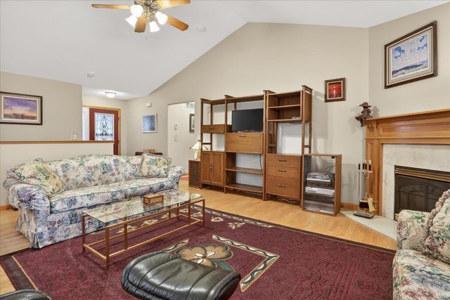 2412 Redspire Boulevard, Goshen, IN 46526