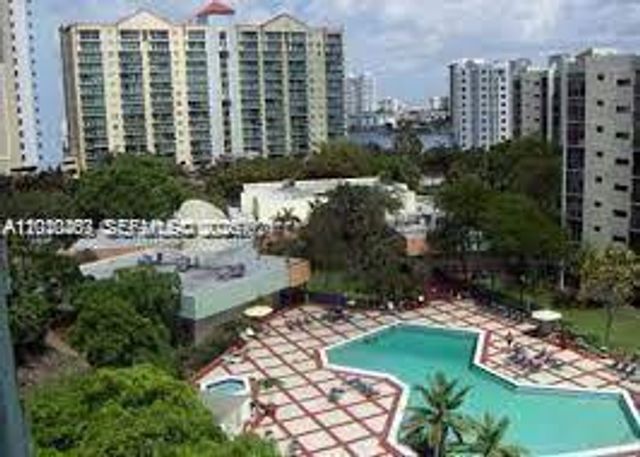 16909 N Bay Rd 711, Sunny Isles Beach, FL 33160