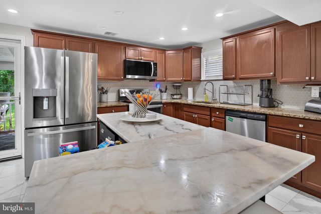 2741 FERNWOOD AVE, Abington, PA 19001