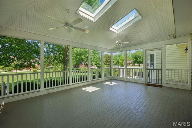 123 Saylesville Drive, Chesterfield, MO 63017