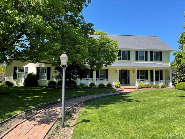 123 Saylesville Drive, Chesterfield, MO 63017