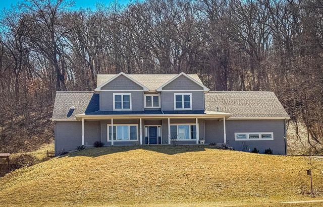 10755 Howard Trail, Mazomanie, WI 53560