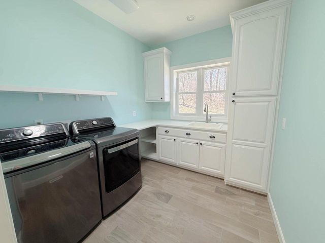 10755 Howard Trail, Mazomanie, WI 53560