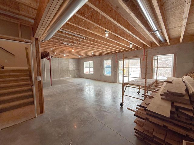 10755 Howard Trail, Mazomanie, WI 53560