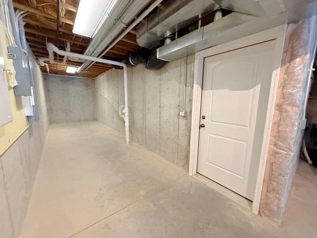 10755 Howard Trail, Mazomanie, WI 53560