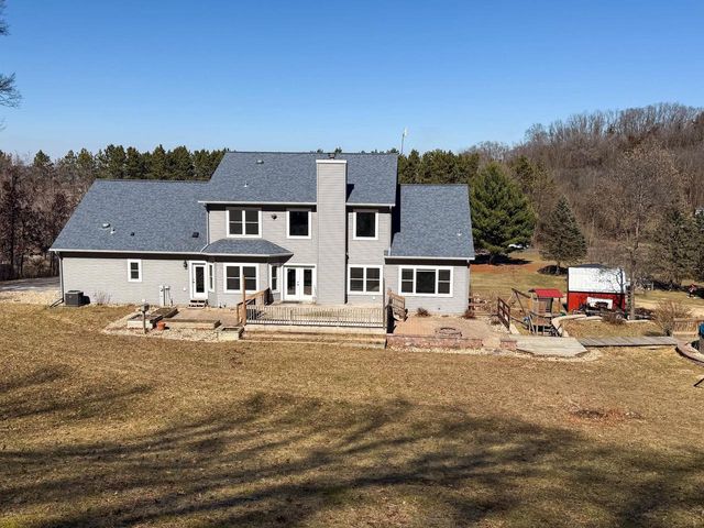 10755 Howard Trail, Mazomanie, WI 53560