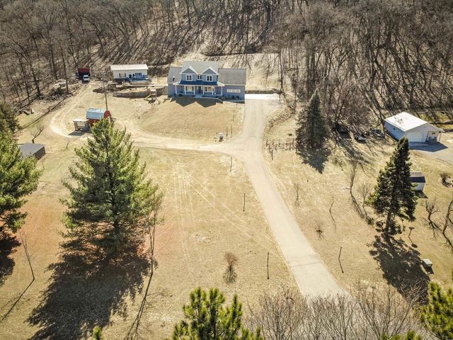 10755 Howard Trail, Mazomanie, WI 53560