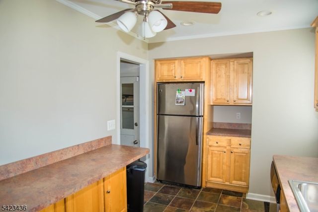525 Passaic Ave, Kenilworth Boro, NJ 07033