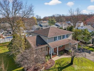 7 JAMES Avenue, South Brunswick, NJ 08824