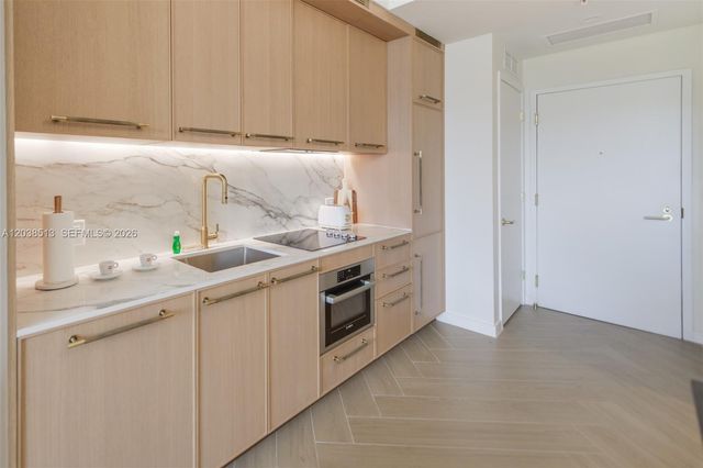2700 NW 2nd Ave 509, Miami, FL 33127