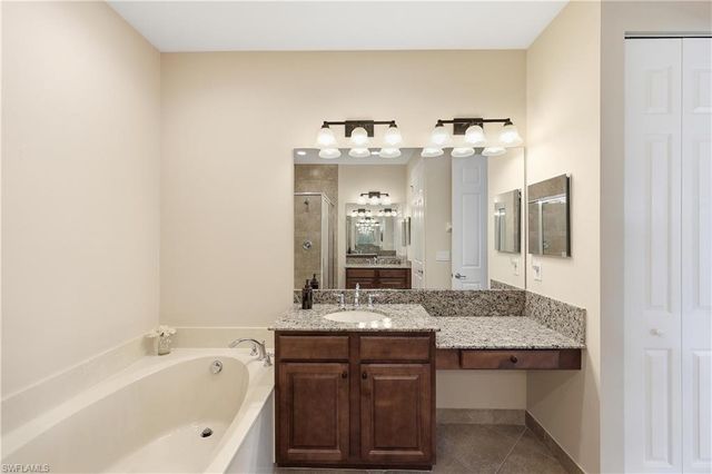 6532 Monterey PT 202, Naples, FL 34105