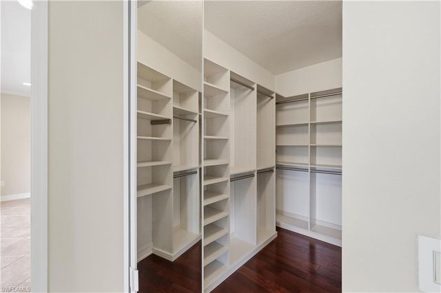 6532 Monterey PT 202, Naples, FL 34105