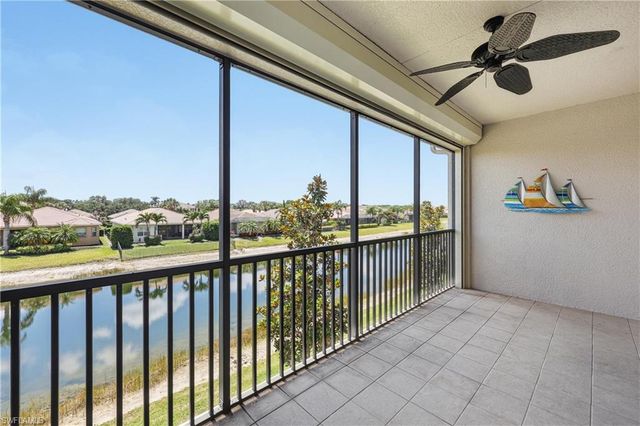 6532 Monterey PT 202, Naples, FL 34105